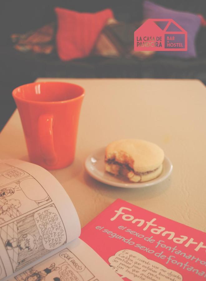 Hostel La Casa De Pandora & Cafe-Bar โรซาริโอ ภายนอก รูปภาพ