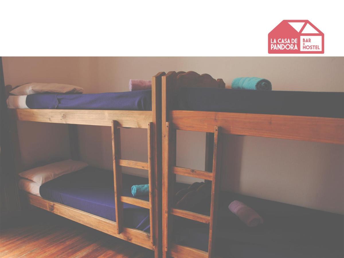 Hostel La Casa De Pandora & Cafe-Bar โรซาริโอ ภายนอก รูปภาพ